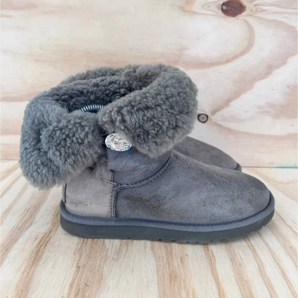 UGG Australia - Bailey Button Bling - Boots - Gray - Women's - 6 - S/N 3349